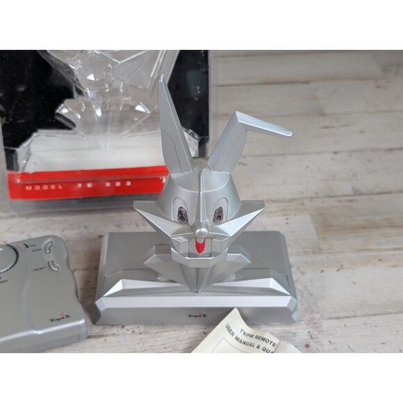 TopiX TV/FM Wireless Audio Transmitter Receiver TE-323 Anthropomorphic Rabbit - Picture 2 of 11